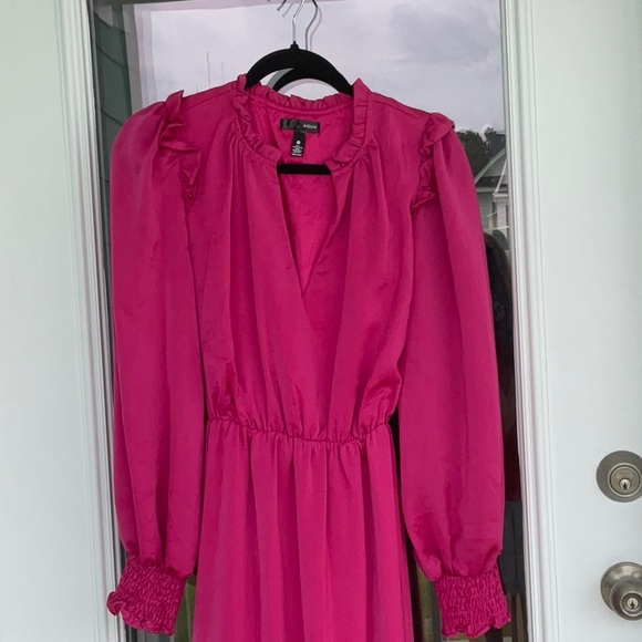 Bloomingdale’s Aqua Belted Maxi Dress EUC - Picture 2 of 7